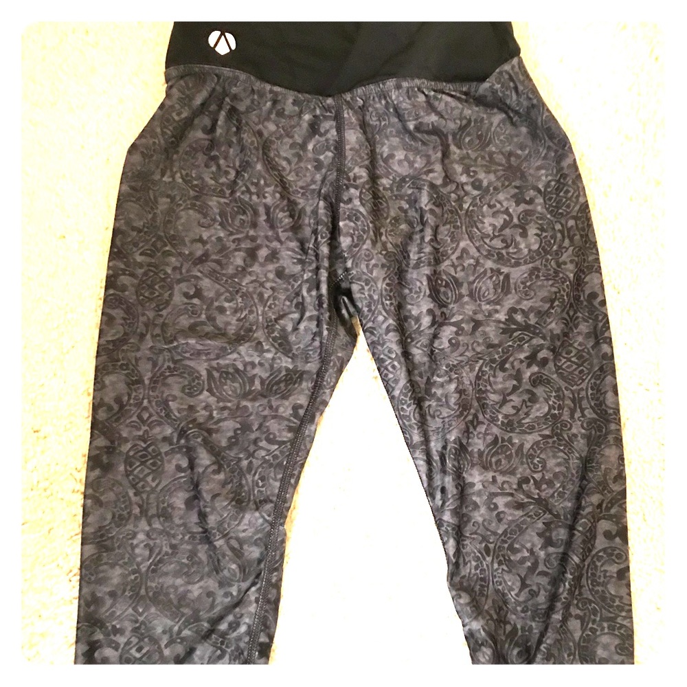 Capri Workout Pants